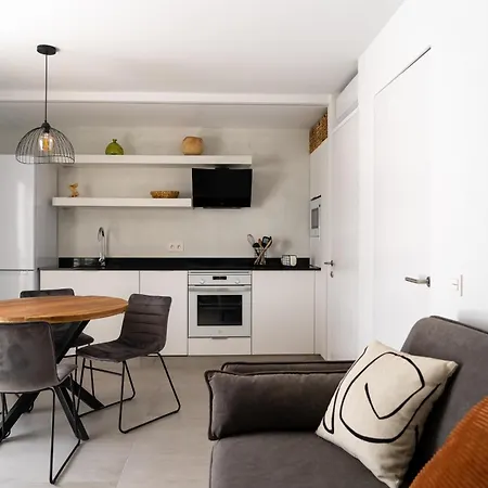 Apartament The V Puerto del Carmen (Lanzarote)