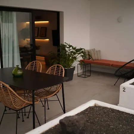 Apartament The V